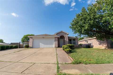 1403 Chesapeake Drive, Arlington, TX 76014