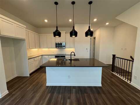 4708 Craymore Road, Dallas, TX 75228