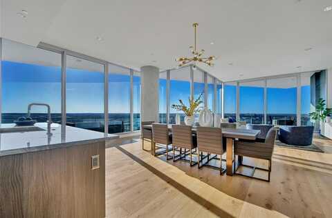 3130 N Harwood Street, Dallas, TX 75201