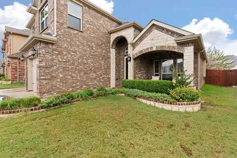 1612 Scarlet Crown Drive, Fort Worth, TX 76177