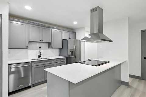 5221 Knox Drive, The Colony, TX 75056