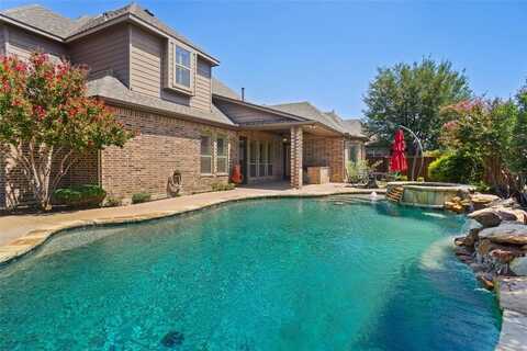 9000 Belshire Drive, North Richland Hills, TX 76182