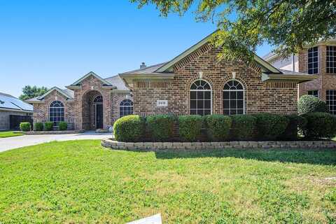 5915 Saddleridge Court, Grand Prairie, TX 75052