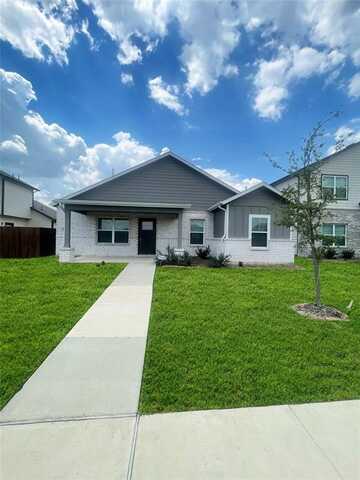 4032 Dayton Drive, Forney, TX 75126