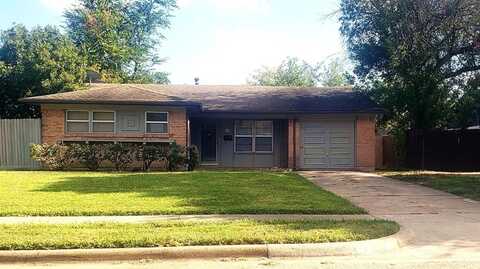 530 Fairview Drive, Richardson, TX 75081