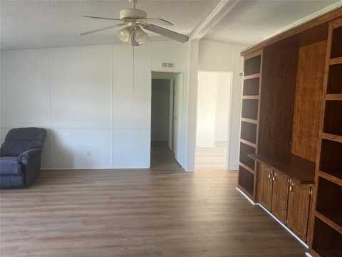 6092 Sheila Lane, Nevada, TX 75173