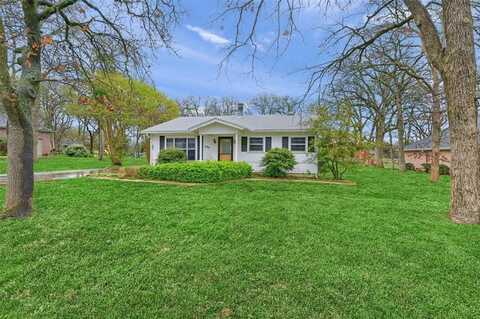 244 Cayuga Trail, Lake Kiowa, TX 76240
