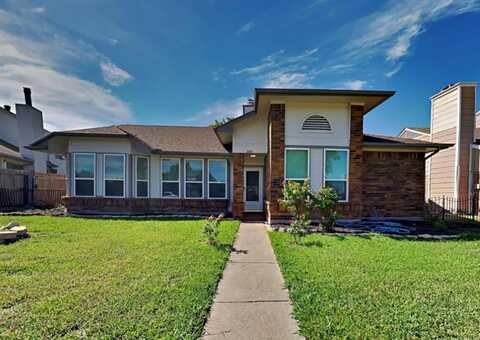 2305 Woodhollow Avenue, Mesquite, TX 75150