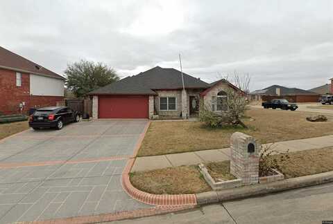 300 Pointer Place, Arlington, TX 76002