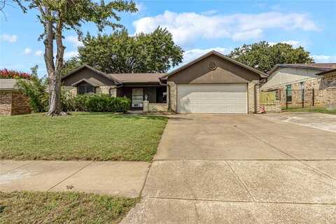 3021 Mossy Oak Lane, Bedford, TX 76021