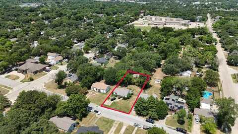 4313 Conkling Avenue, Haltom City, TX 76117