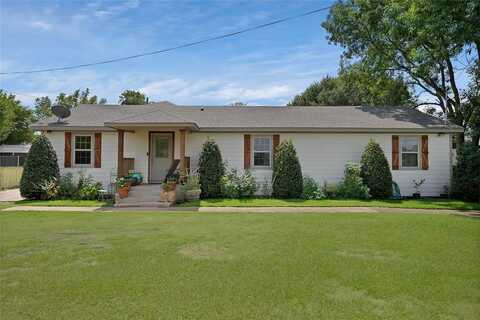 922 W Wintergreen Road, Lancaster, TX 75134