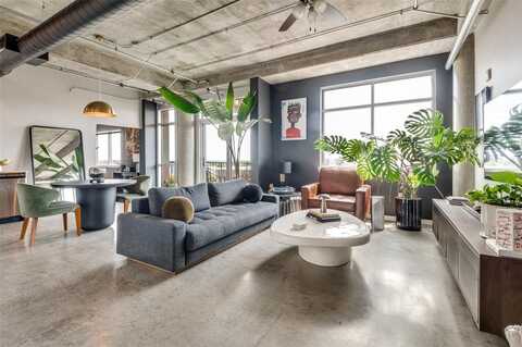 1001 Belleview Street, Dallas, TX 75215
