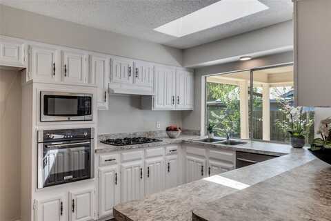 2214 Sam Houston Drive, Garland, TX 75044