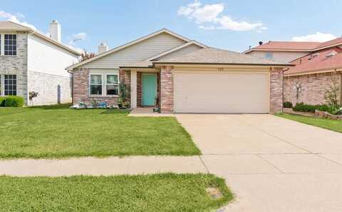 5357 Kingsknowe Parkway, Fort Worth, TX 76135