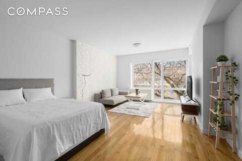 454 West 54th Street, New York, NY 10019