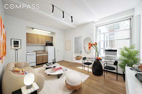 325 West 45th Street, New York, NY 10036