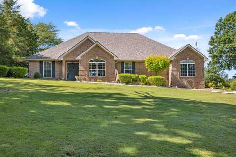 61 Bluff Rd, Hardy, AR 72542