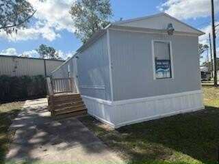 10166 103rd Street, Jacksonville, FL 32210