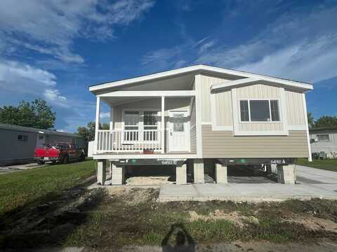 118 Leopard Lane #118, North Fort Myers, FL 33917