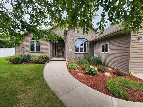 1101 Dotty Ln, Chilton, WI 53014