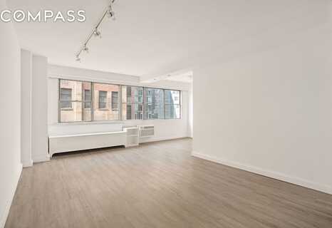 430 West 34th Street, New York, NY 10001
