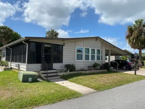 16 Marina Dr, Winter Haven, FL 33881