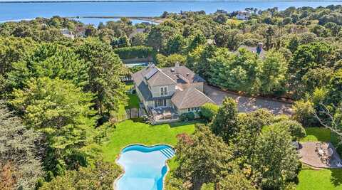 141 MIDDLE POND RD, Southampton, NY 11968