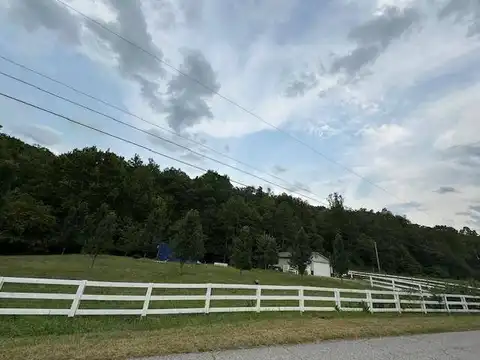 1422 South Big Run Road, Ashland, KY 41102