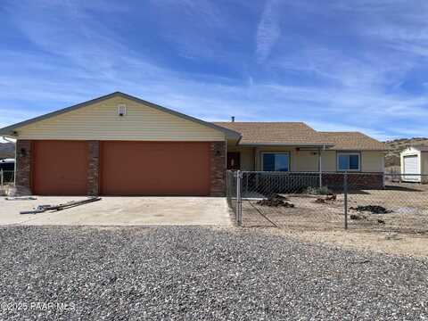 19468 S Yarnell Way, Peeples Valley, AZ 86332