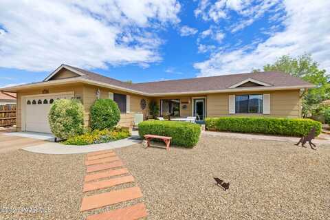 1077 N Cottonwood Spring Drive, Humboldt, AZ 86327