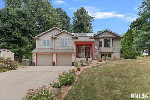 18 LAKE SHORE Drive, Pana, IL 62557