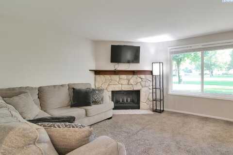 3101 W John Day Ave APT A105, Kennewick, WA 99336