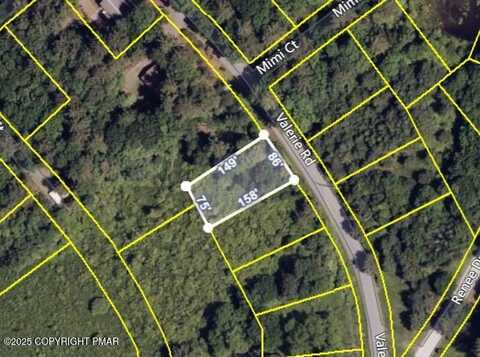 122 Valerie Drive, Dingmans Ferry, PA 18328