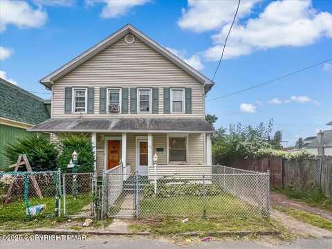 57 Dodson Lane, Wilkes Barre, PA 18702