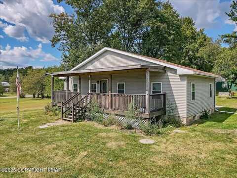 119 Rolling View Road, Palmerton, PA 18071