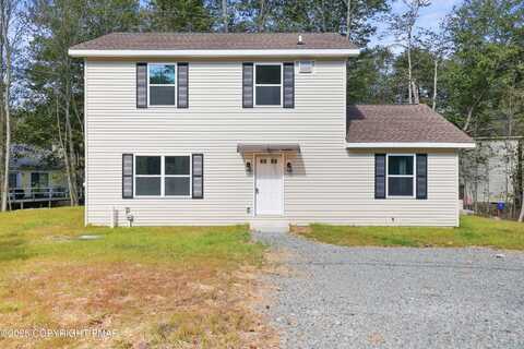8206 Natures Drive, Tobyhanna, PA 18466