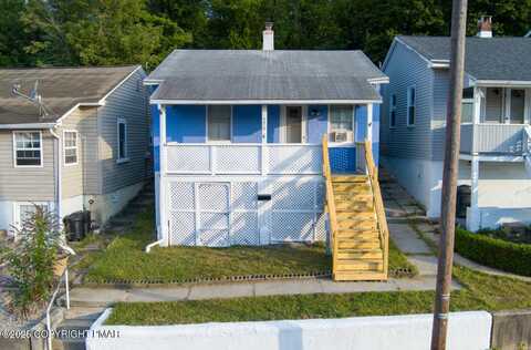 779 Edgemont Avenue, Palmerton, PA 18071