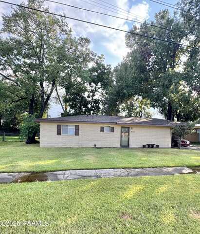 105 Maple Drive, Lafayette, LA 70506