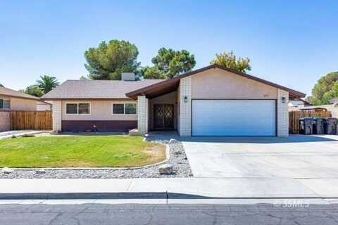 613 Mary Ann AVE, Ridgecrest, CA 93555