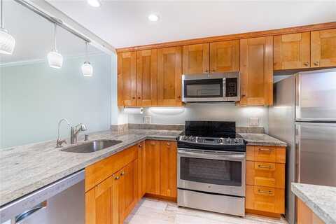 1951 NE 39th St, Lighthouse Point, FL 33064