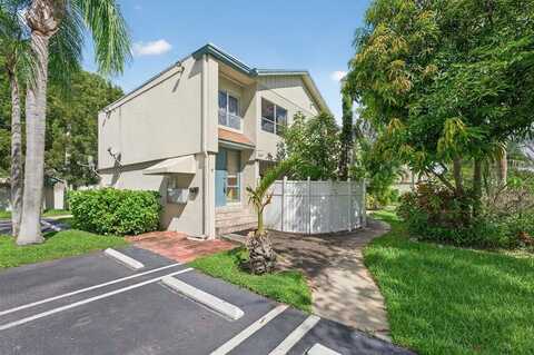 3007 NW 5th Ter, Pompano Beach, FL 33064