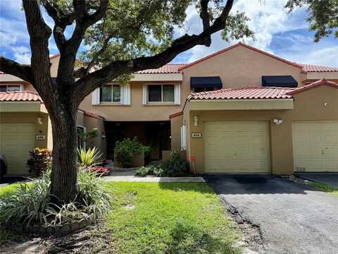 604 N University Dr, Plantation, FL 33324