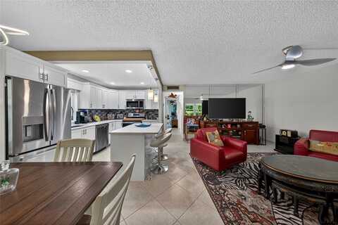 293 Normandy G, Delray Beach, FL 33484