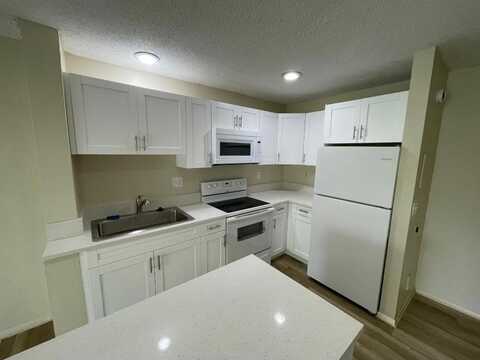 11372 ROYAL PALM BLVD, Coral Springs, FL 33065