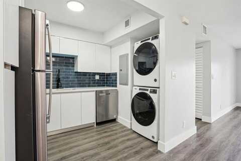 3210 NW 84th Avenue, Sunrise, FL 33351