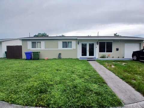 640 SW 68th Ter, Pembroke Pines, FL 33023