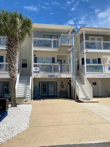 103 41st St, Mexico Beach, FL 32456