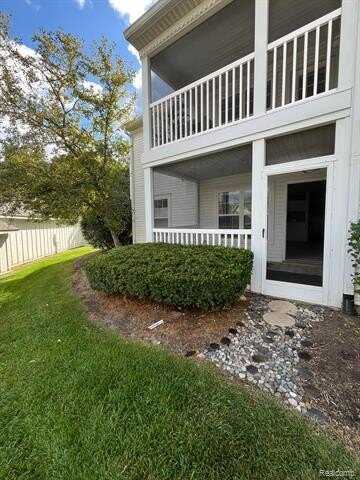1105 Joyce Lane, Ann Arbor, MI 48103