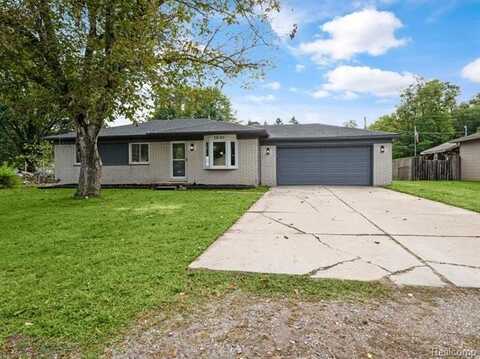 38120 Winkler Street, Harrison Township, MI 48045
